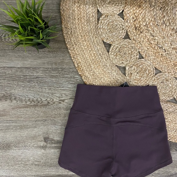 Lululemon shorts DUPES - Picture 3 of 3